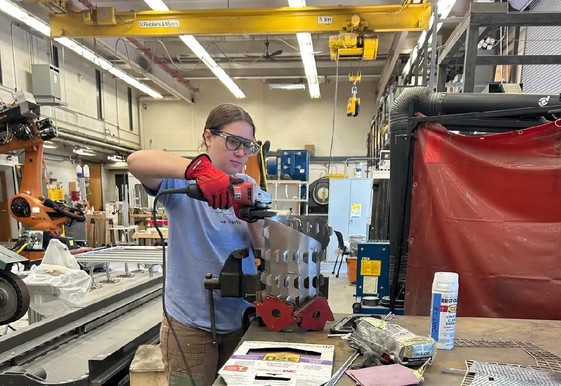 Assembling the folded steel